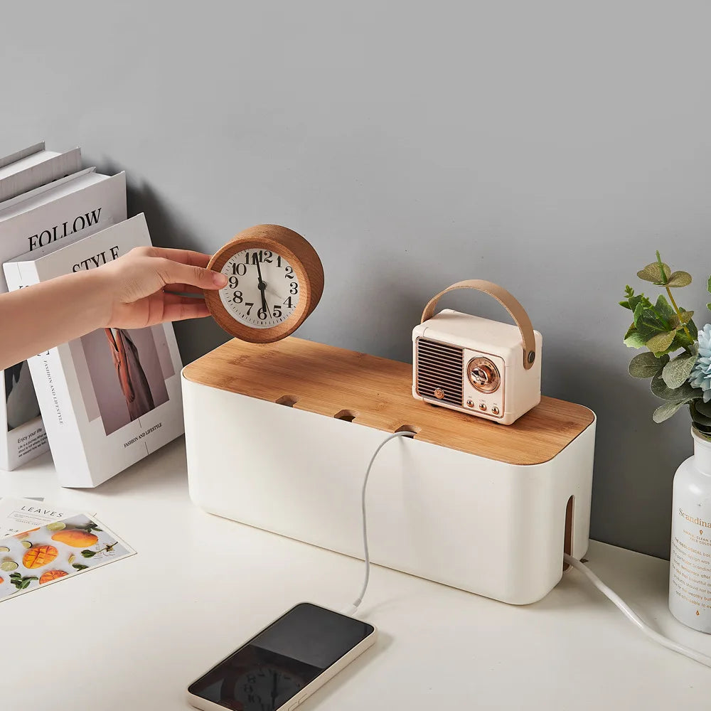 Boîte range-câbles effet bambou pour bureau