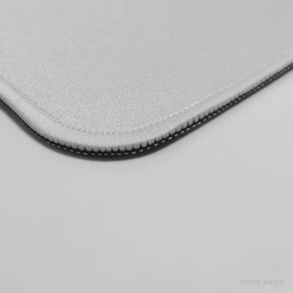 Tapis de bureau gaming XXL personnalisable, impression sur-mesure, visuel complémentaire